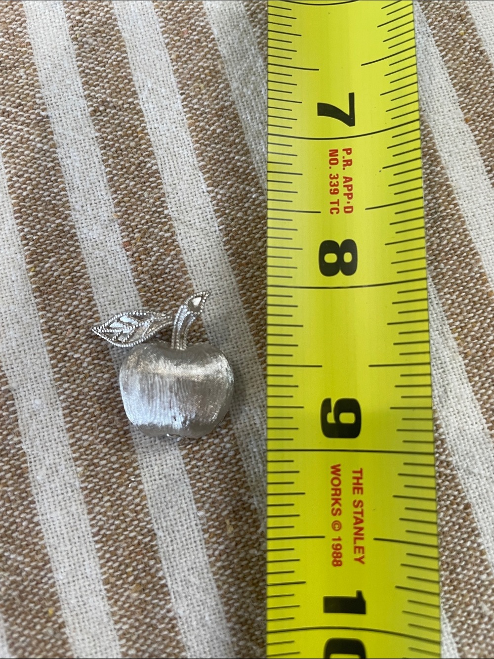 Silver-Tone Apple Brooch Pin - Elegant Women’s Jewelry